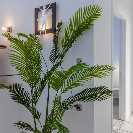 White House Villa