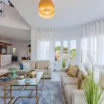 Villa White House *