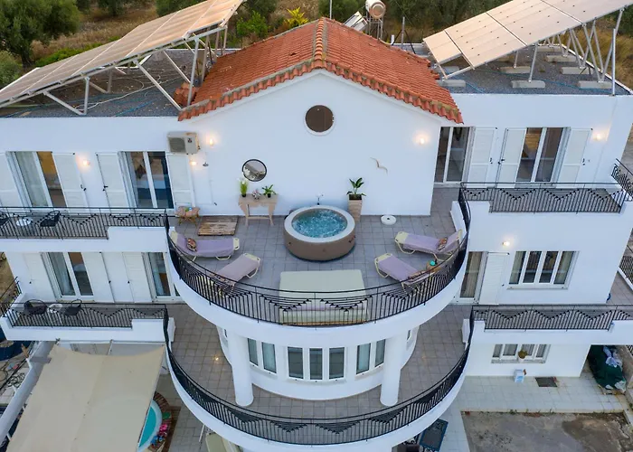 White House Villa Hersonissos (Crete)